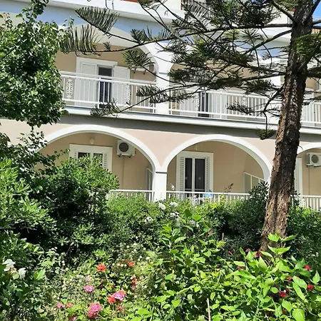 Rousela Apartment