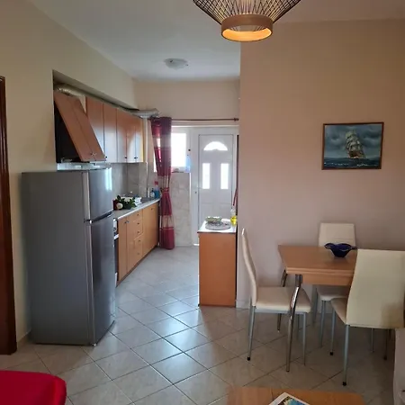 Rousela Apartmán Vasilikí